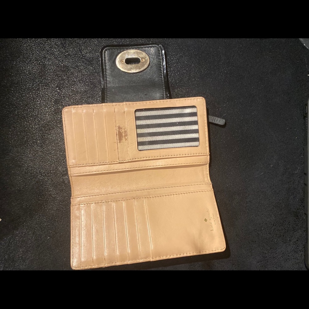 Kate Spade Wallet - Picture 2 of 3